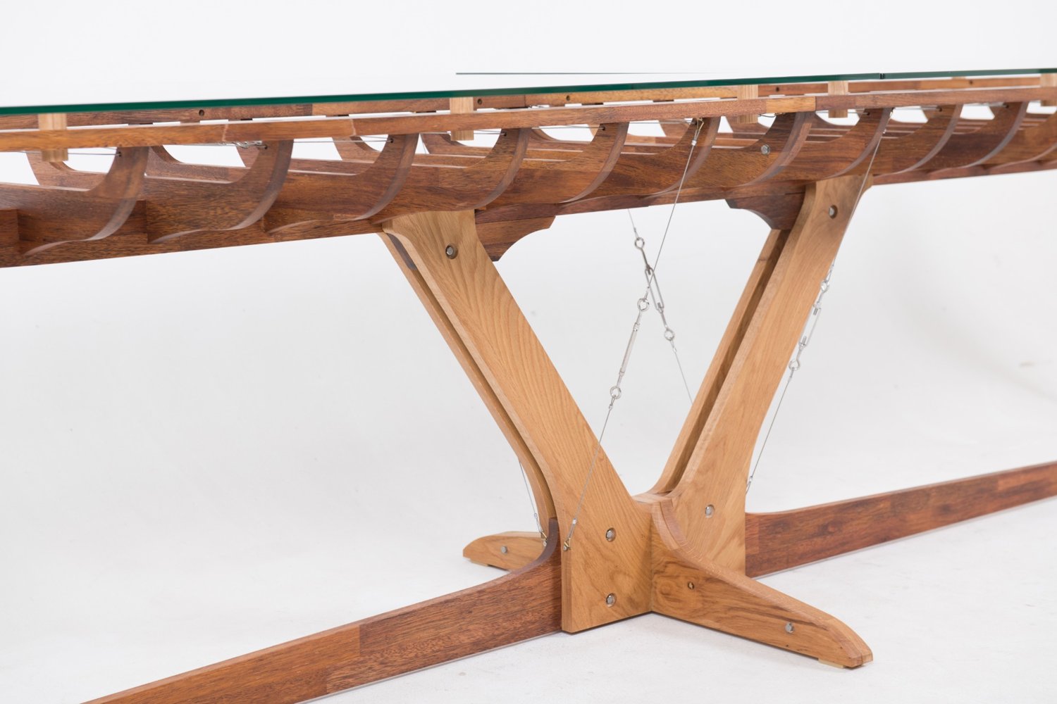 Floating Boat Table 360 · Hojae Shin · View 3