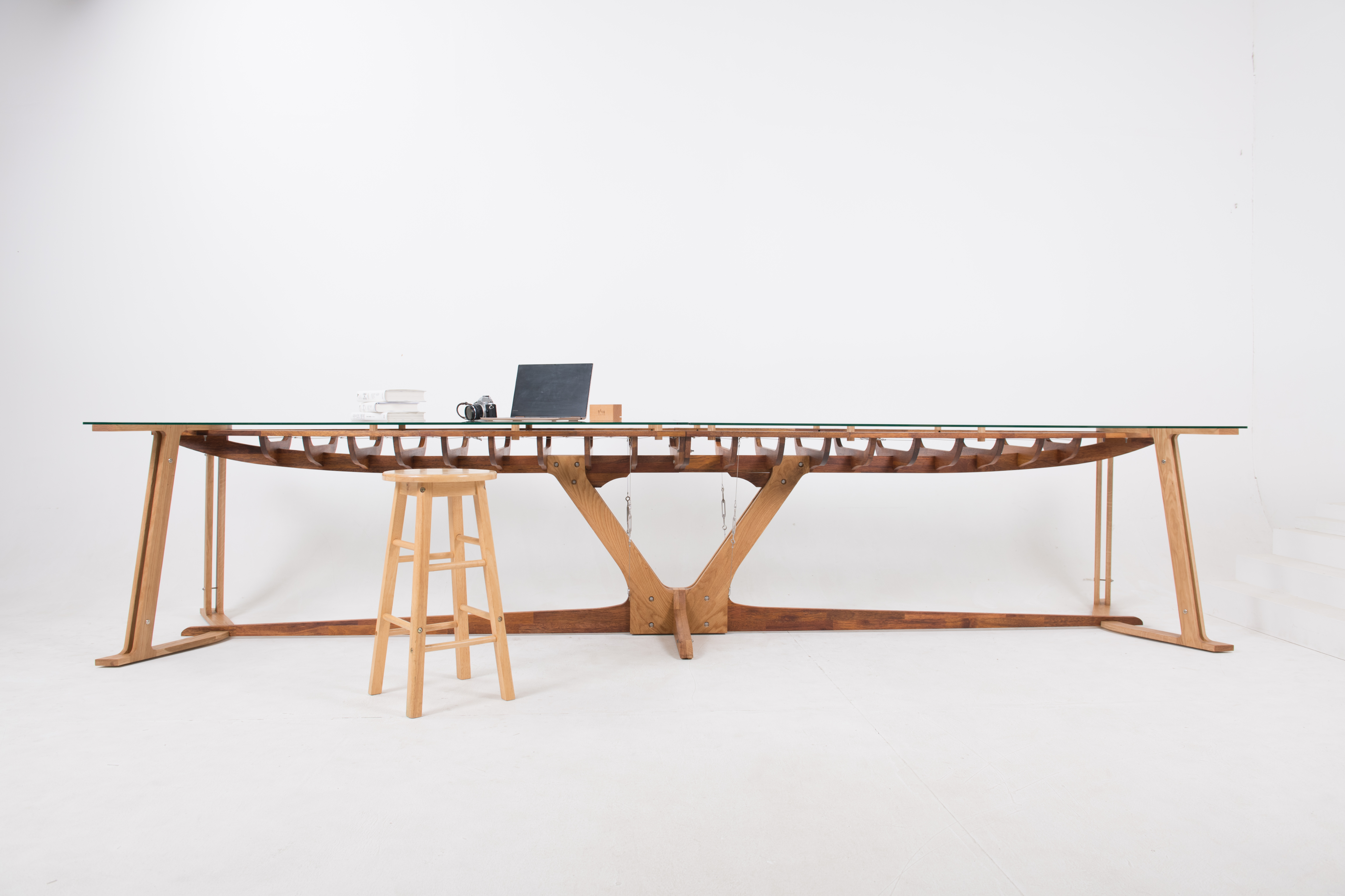 Floating Boat Table 360 · Hojae Shin · View 4